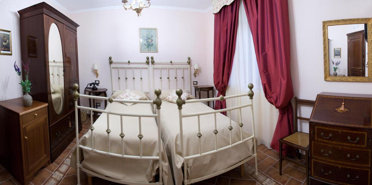 L'Antico Ritrovo Bed & Breakfast Moliterno Exterior photo