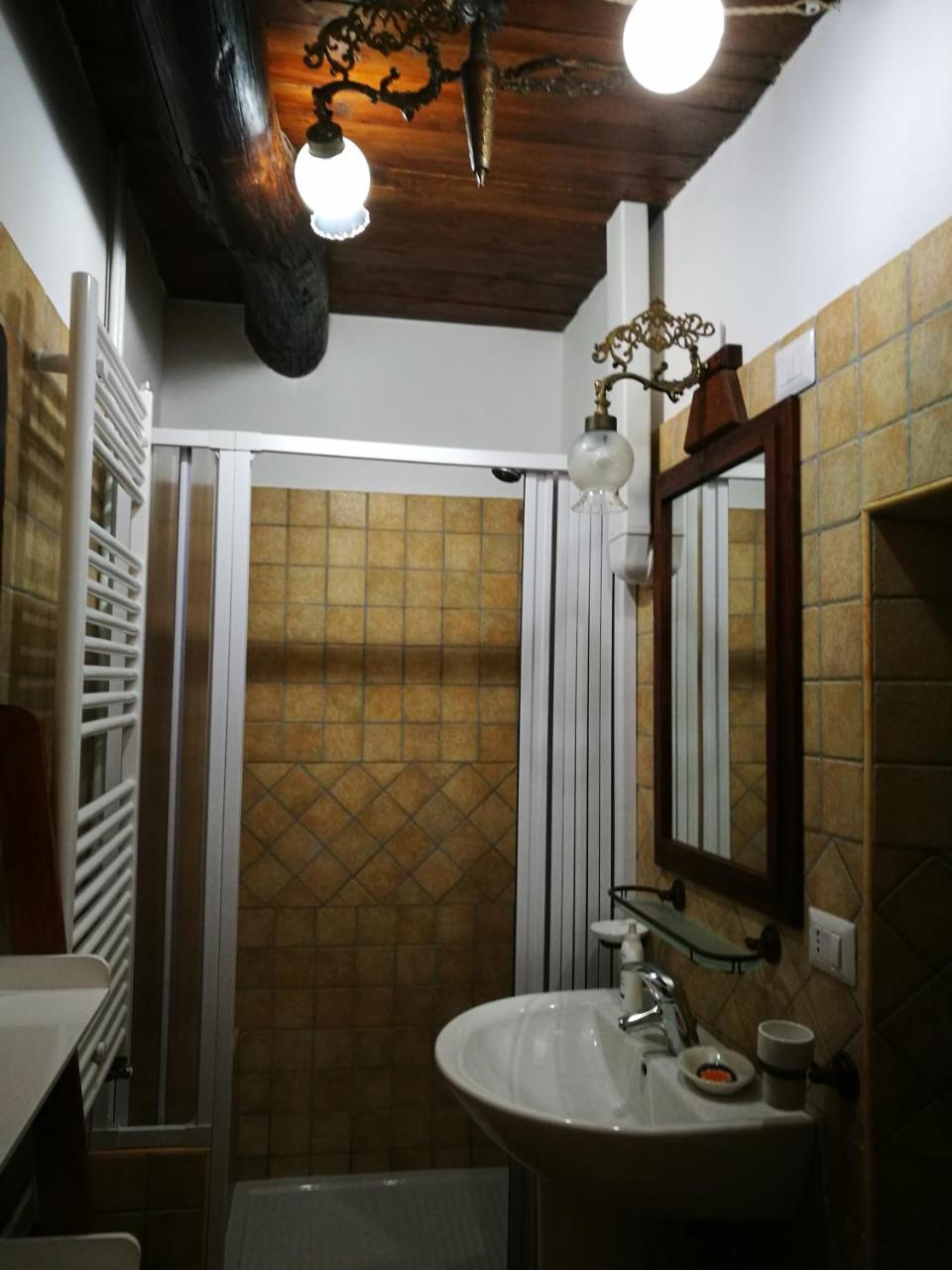 L'Antico Ritrovo Bed & Breakfast Moliterno Exterior photo