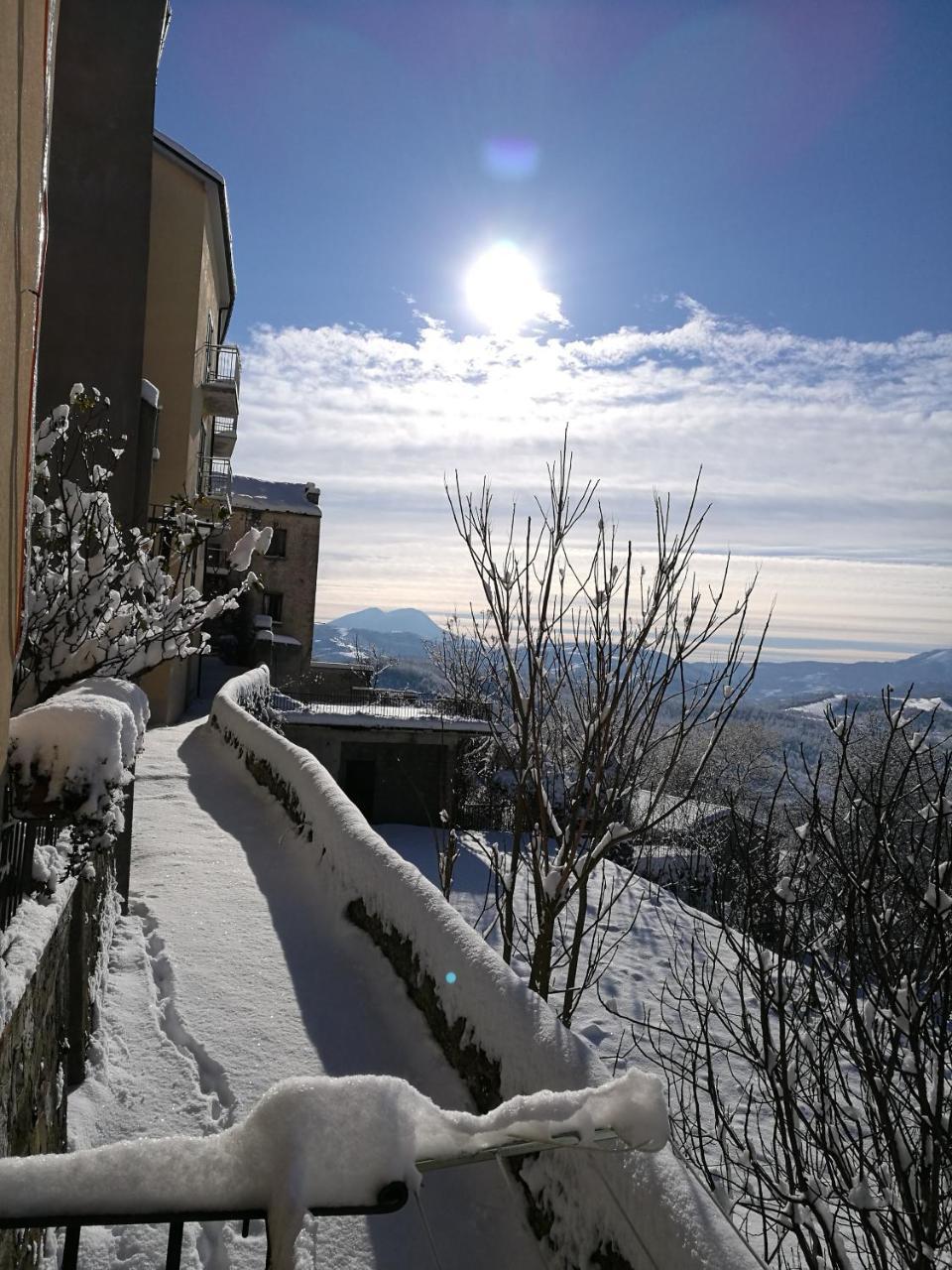 L'Antico Ritrovo Bed & Breakfast Moliterno Exterior photo